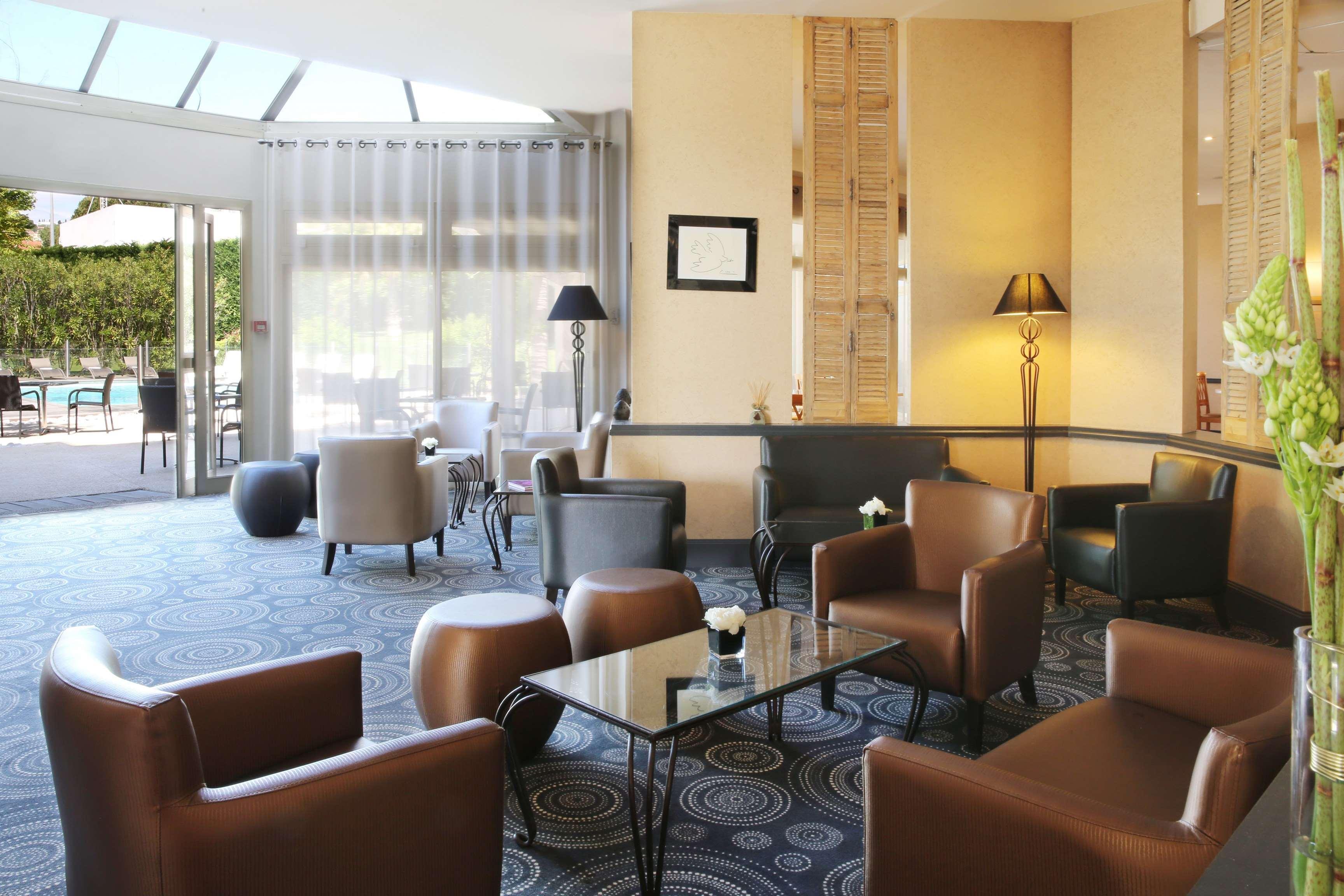 Western Elixir Hotel Grasse