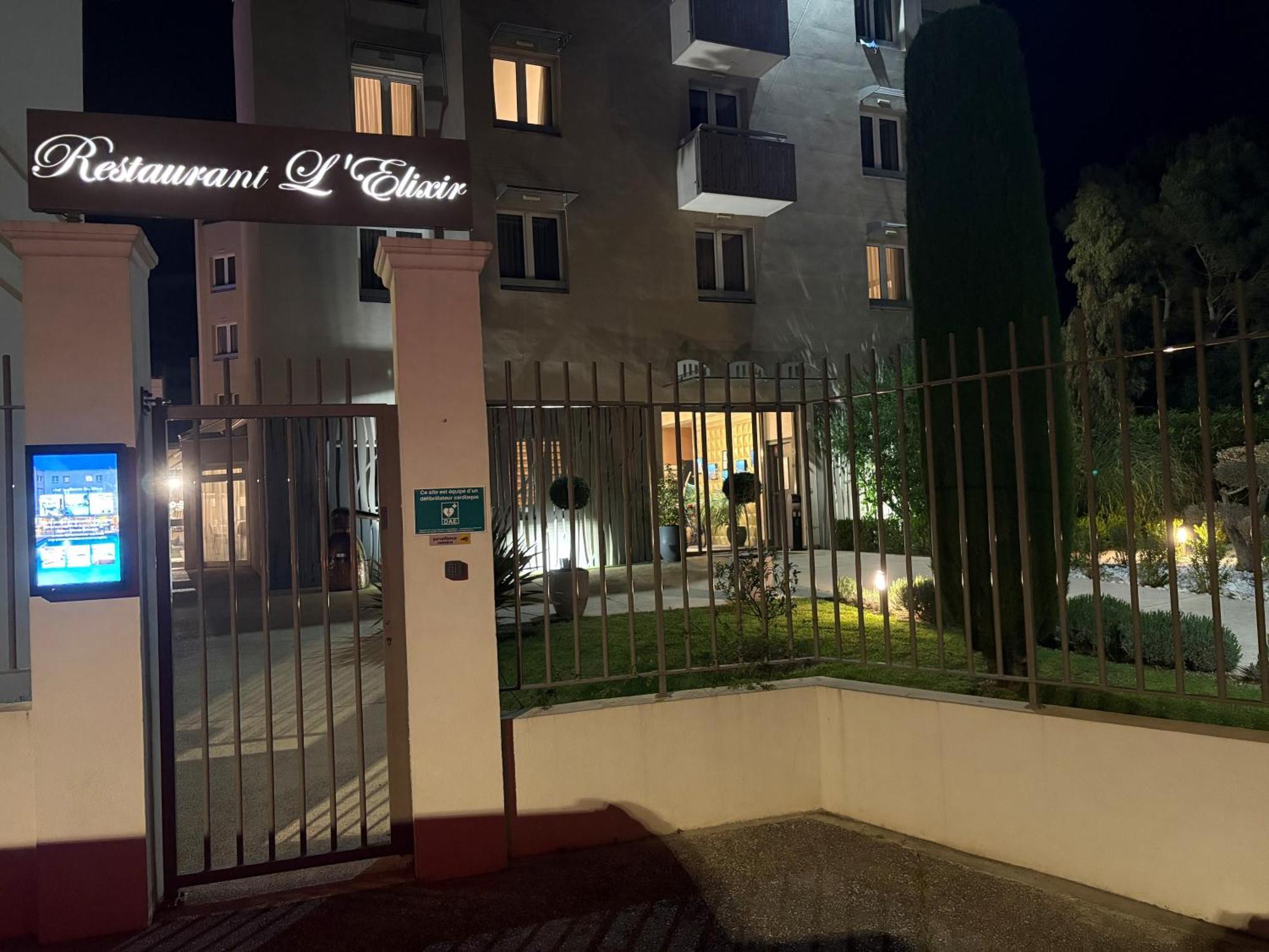 Hotel Western Elixir 4*