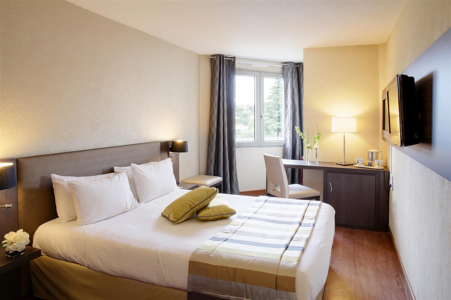 Western Elixir Hotel