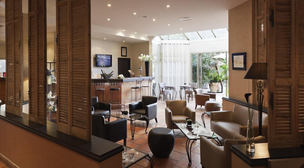 Western Elixir Hotel Grasse
